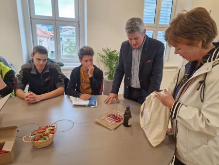 SGLZŠ gosti dijake na izmenjavi (1)